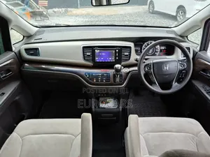 Honda Odyssey 2012 Pearl