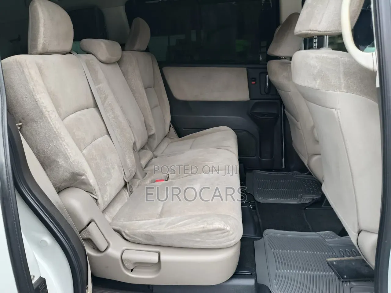 Honda Odyssey 2012 Pearl