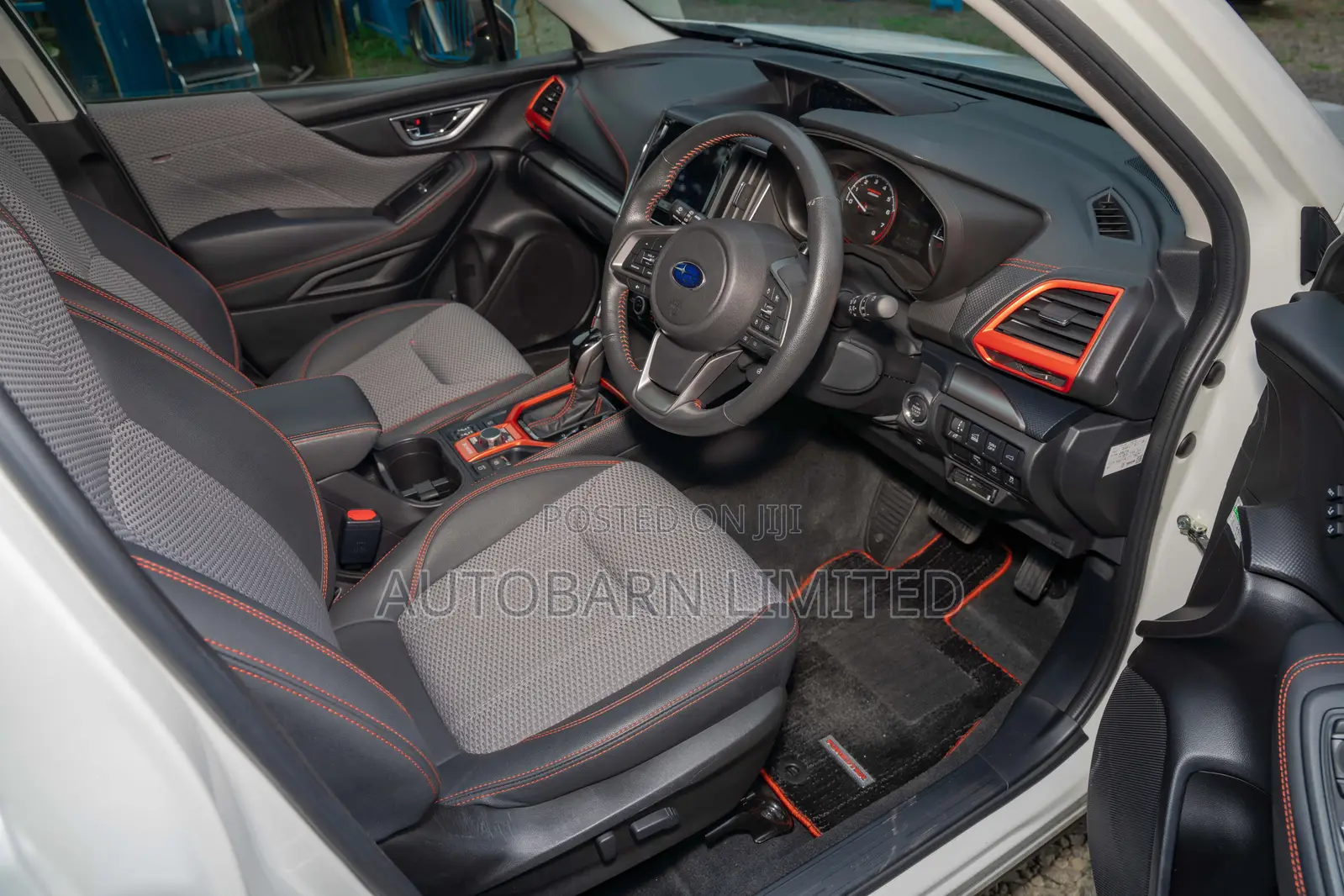 Subaru Forester Premium AWD 2019 White