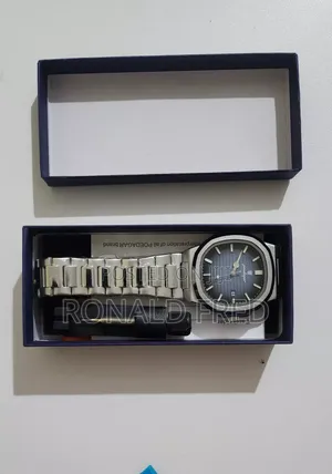 Poedagar Square Luxury Men's Watch
