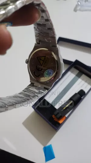 Poedagar Square Luxury Men's Watch