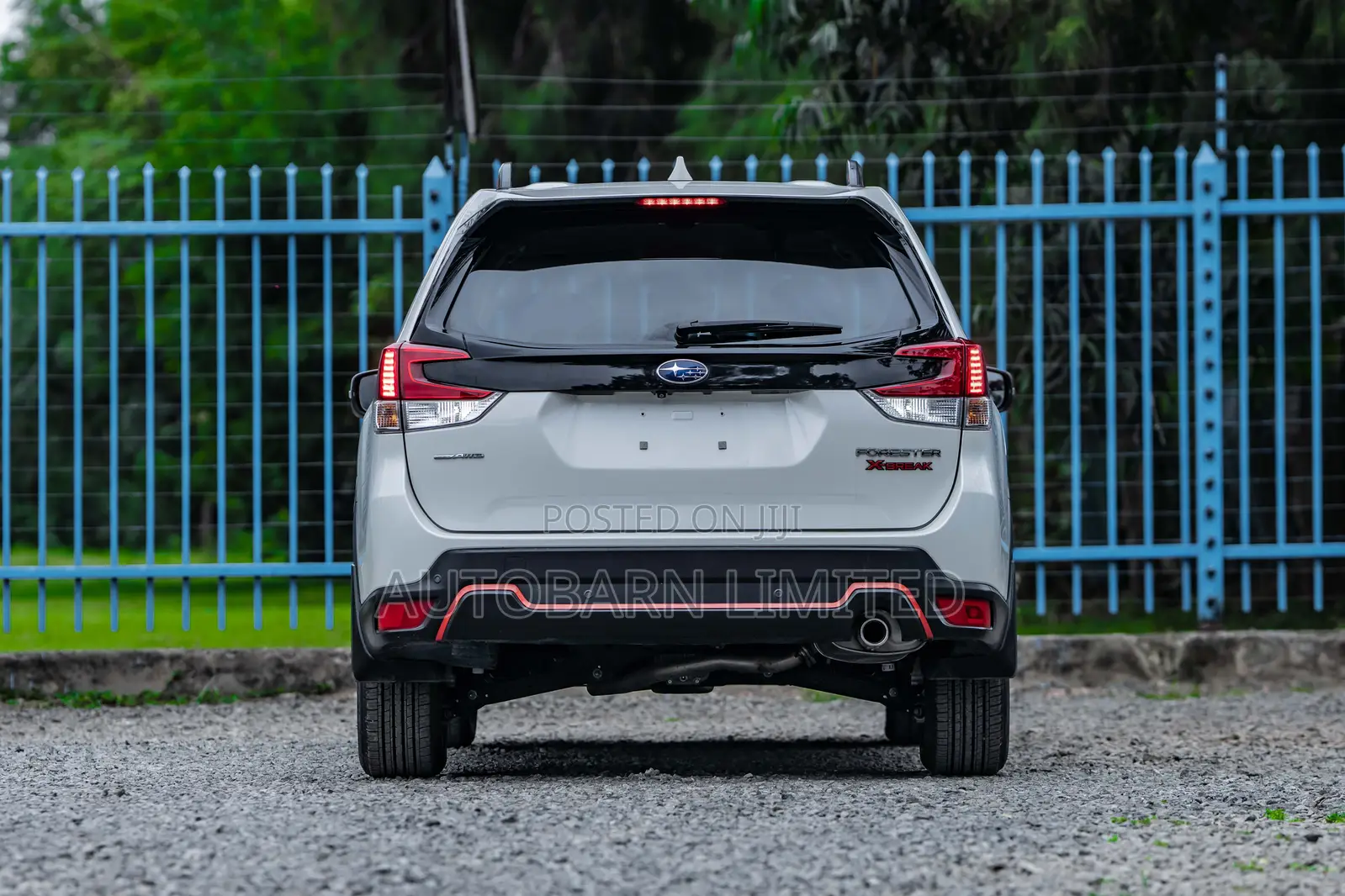 Subaru Forester Premium AWD 2019 White