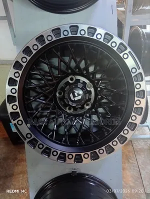 17" Fuel Off-Road Black Mesh Wheel With Machined Beadlock Lip
