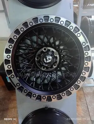 17" Fuel Off-Road Black Mesh Wheel With Machined Beadlock Lip