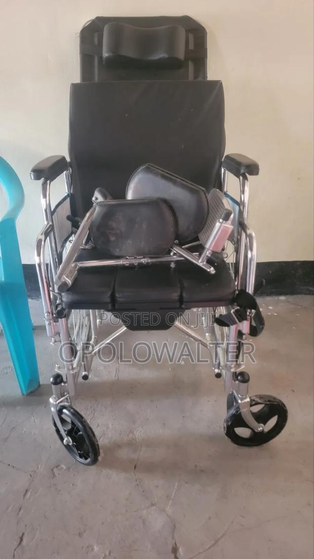 Wheelchair - thumbnail 5