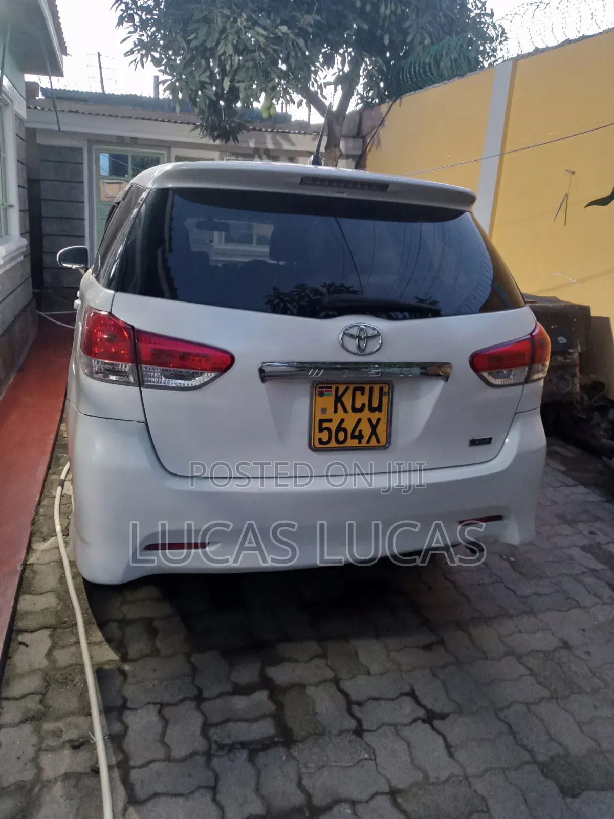 Toyota Wish 2012 White