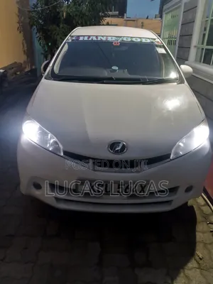 Toyota Wish 2012 White