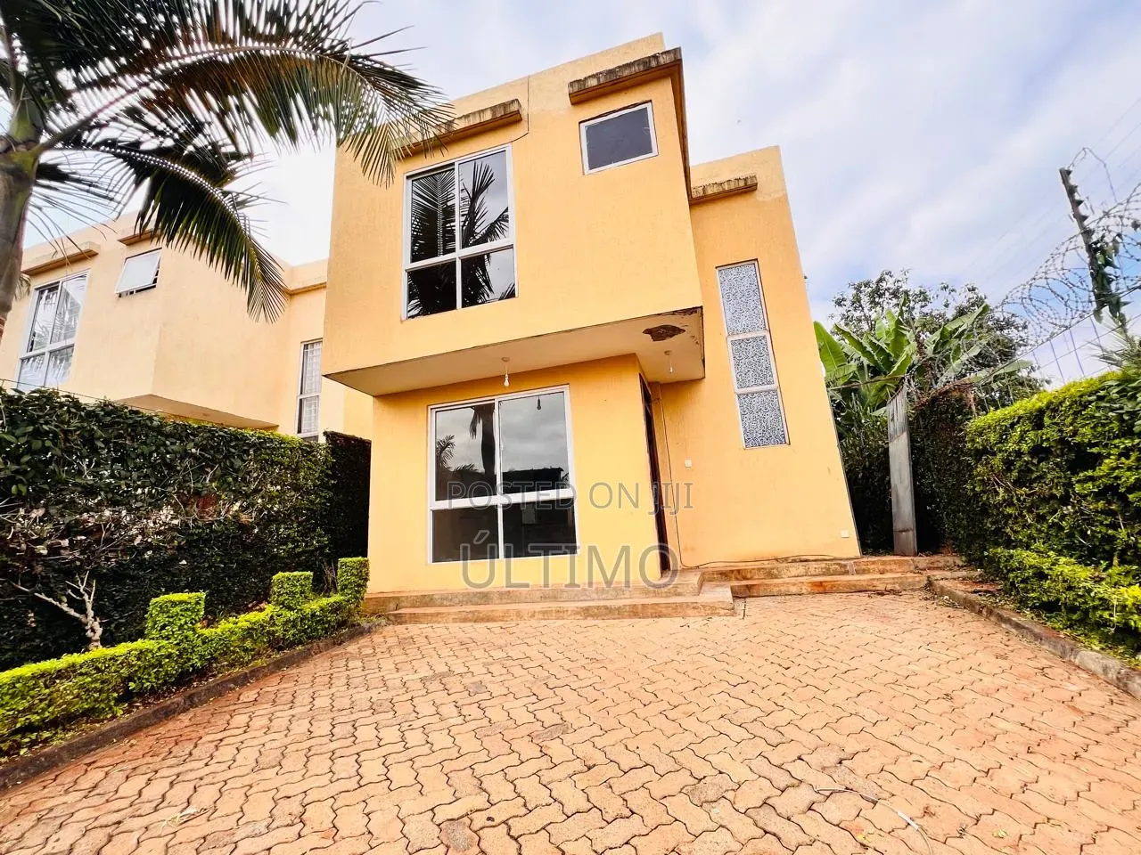 3bdrm Townhouse / Terrace in Kitisuru for rent