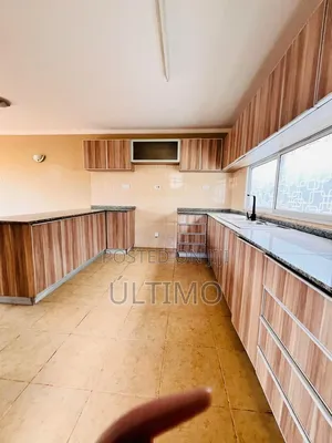 3bdrm Townhouse / Terrace in Kitisuru for rent