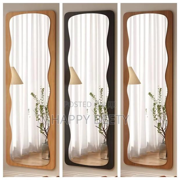 40*150cm Unbreakable Modern Wavy-Edged Full-Length Dressing Mirror