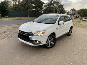 Mitsubishi RVR 2019 White