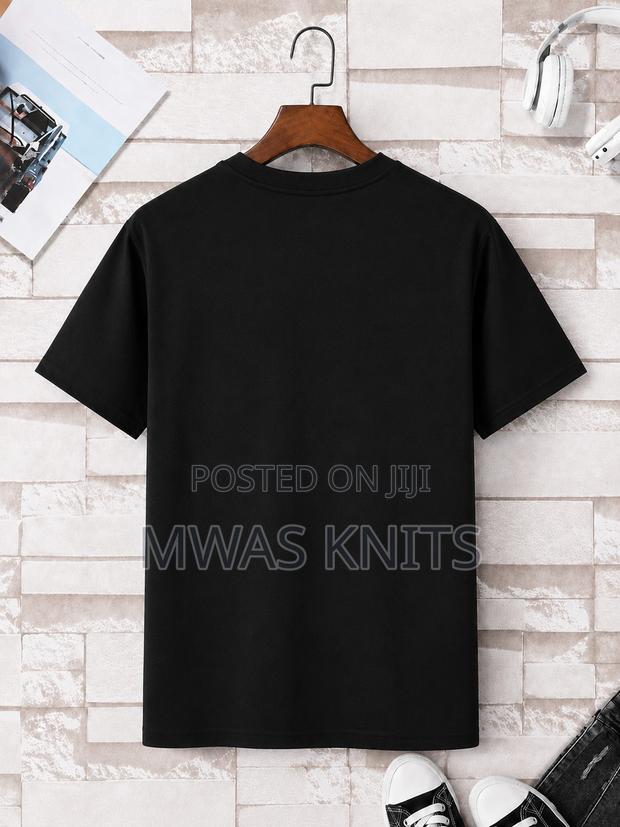 Black Round Neck T Shirt - thumbnail 3