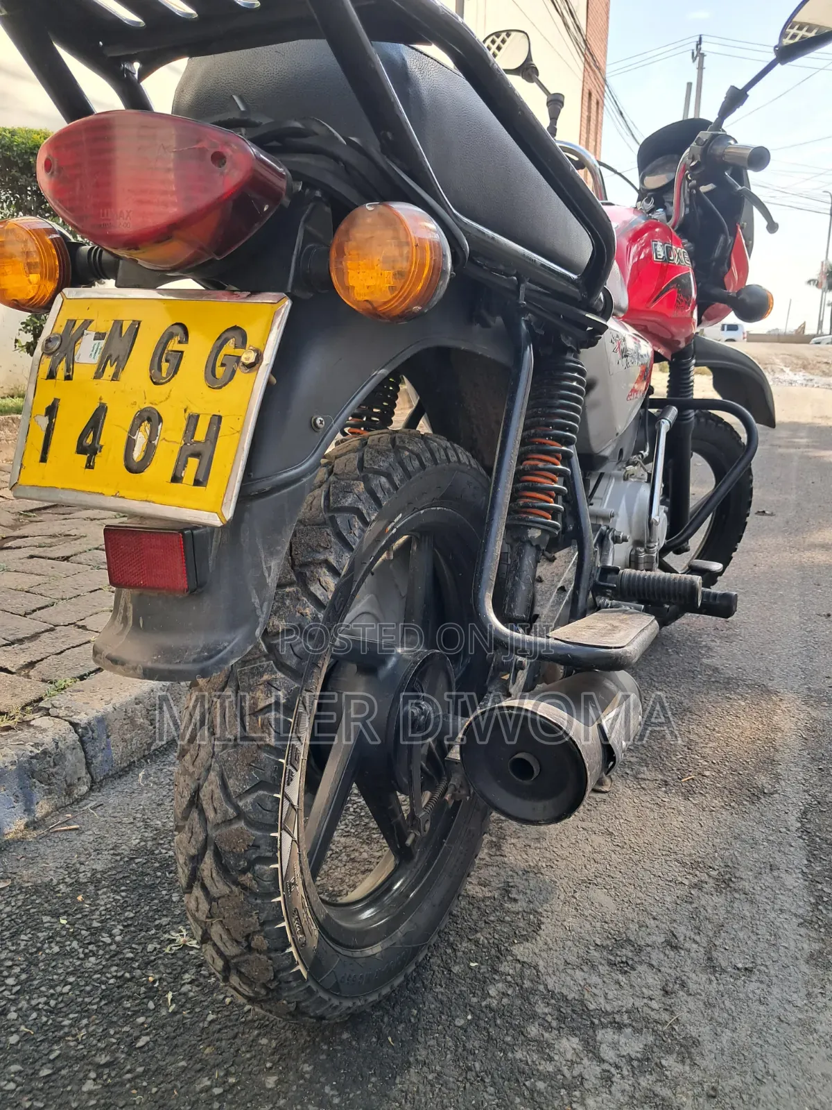 Bajaj Boxer 2024 Red