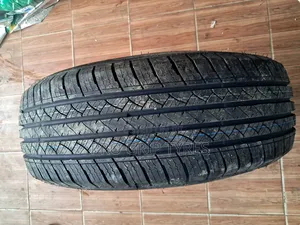 Maxtrek 235/60r18