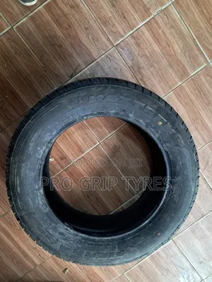 Maxtrek 235/60r18