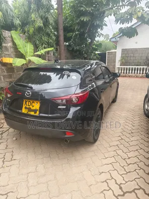 Mazda Axela SV Premium 2014 Black