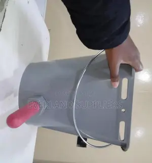 Calf Milk Feeding Bucket One Teat