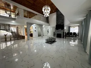 5bdrm Mansion in Windy Ridge, Nairobi Central for sale