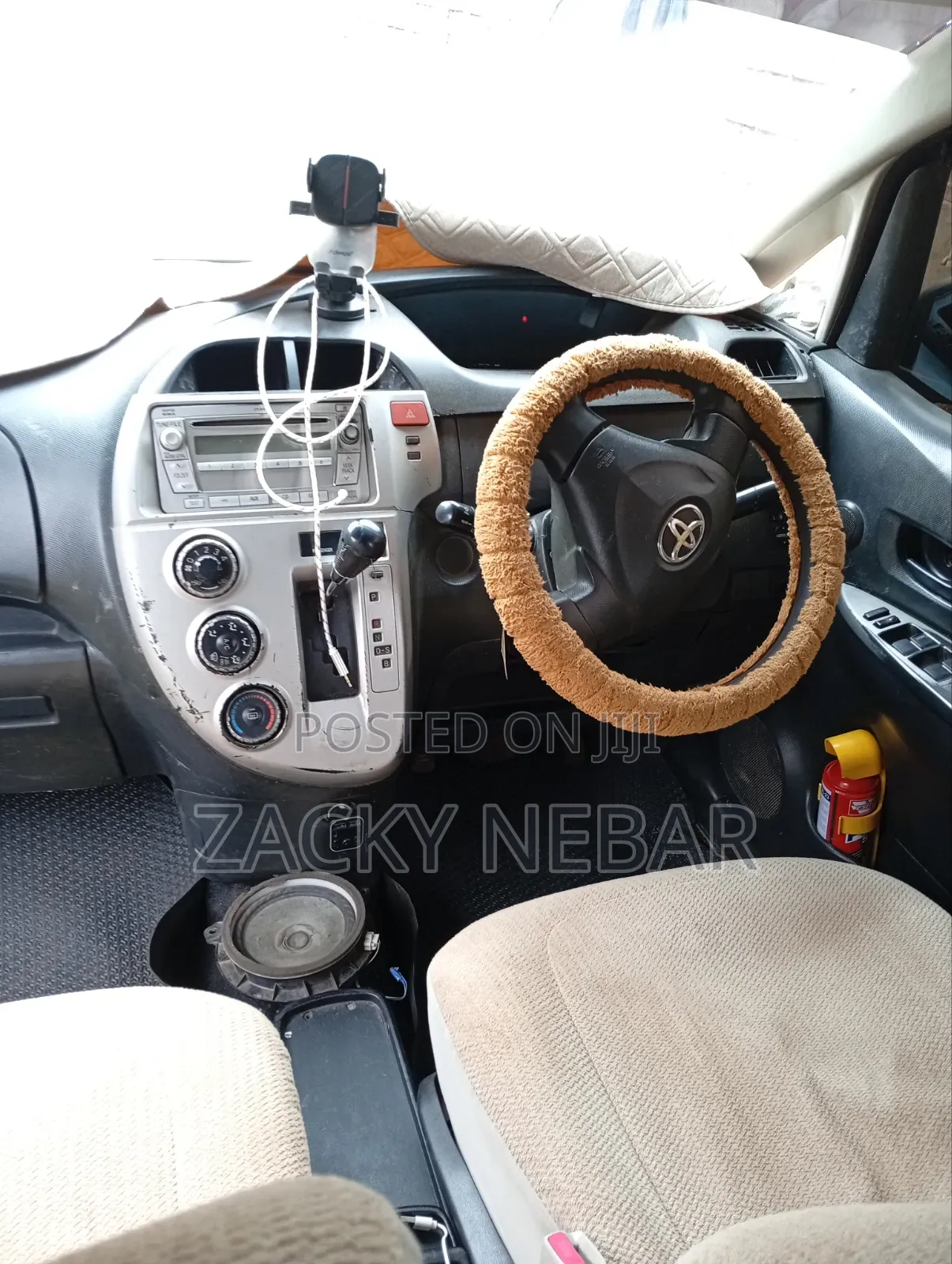 Toyota Ractis 1.3 FWD 2008 Black