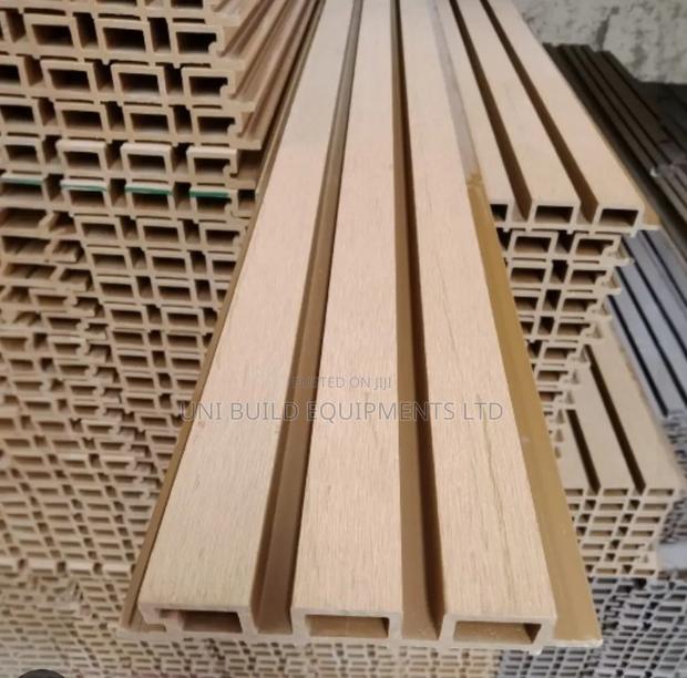Wood Plastic Composite Cladding - thumbnail 2