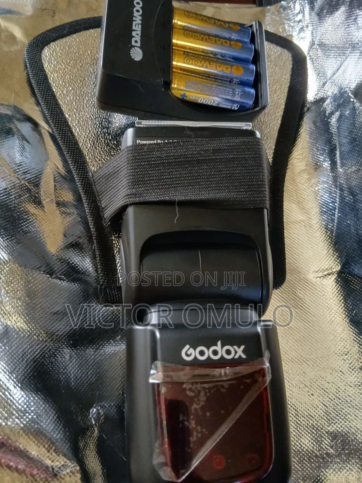 Godox Tt600 Speedlight + Rechargeable Battery + Flash Reflector