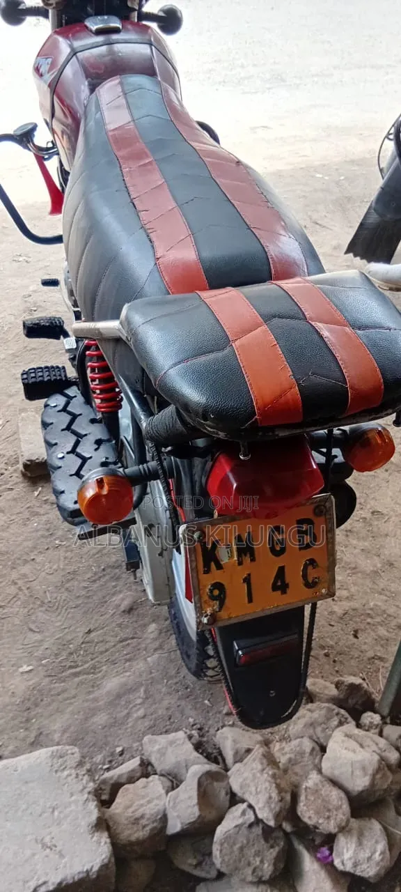 TVS 2023 Red