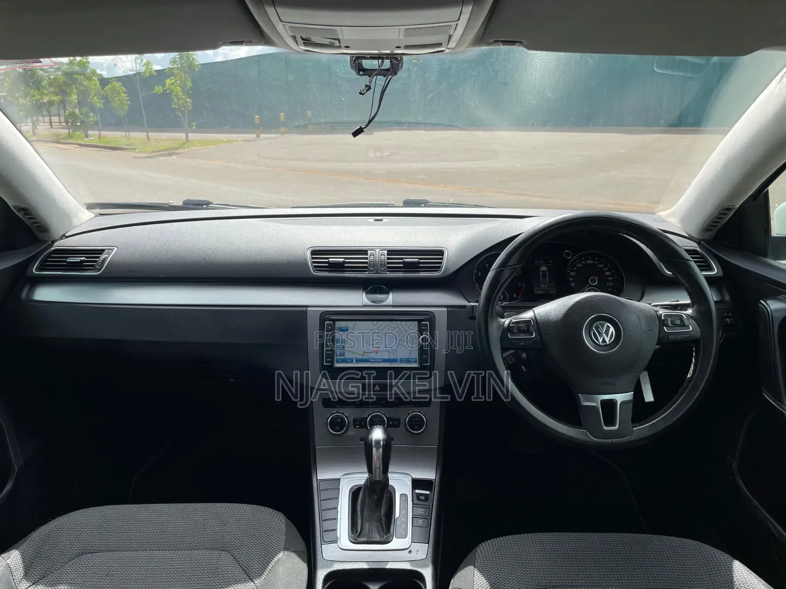 Volkswagen Passat 2013 White