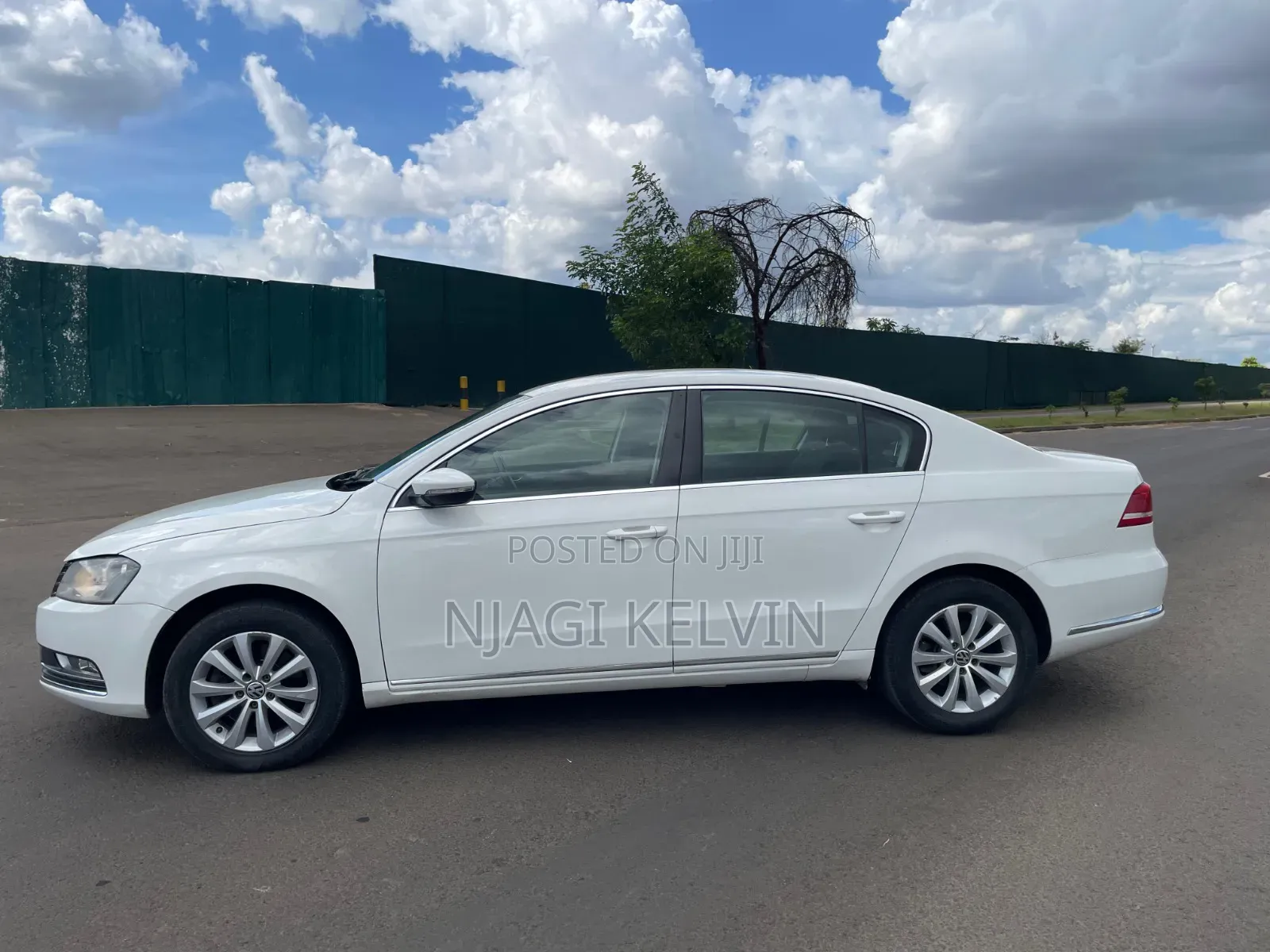 Volkswagen Passat 2013 White