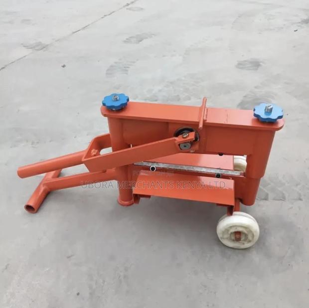 Heavy Duty Cabro Cutter Machine - thumbnail 2