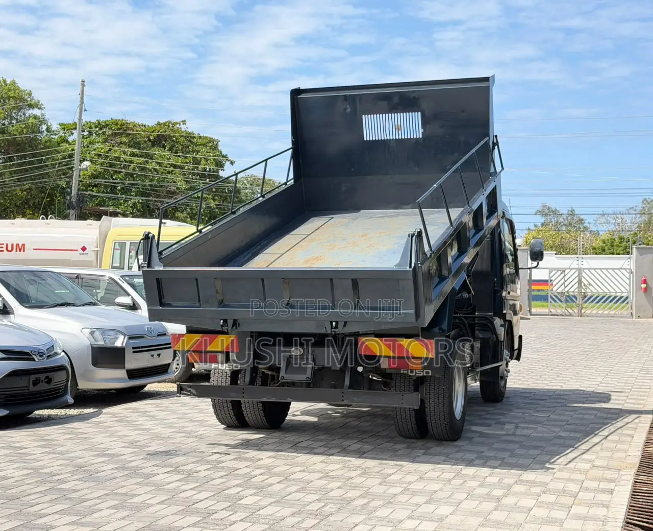 Mitsubishi Fuso Canter