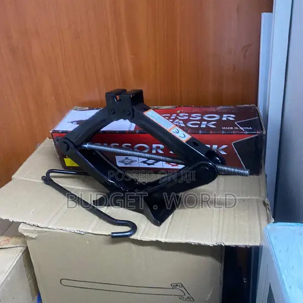 . Compact 2t Vehicle Scissor Jack – Heavy Steel Car Lift With Foldable