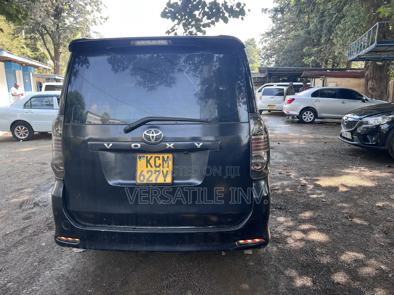 Toyota Noah 2010 Black