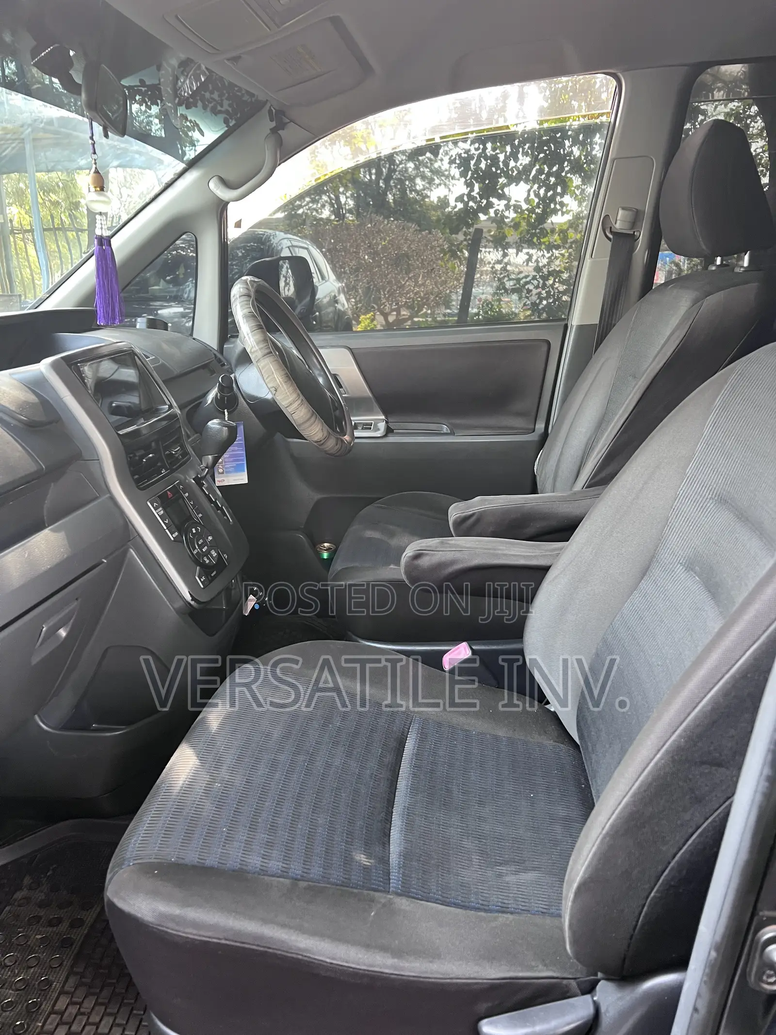 Toyota Noah 2010 Black