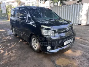 Toyota Noah 2010 Black