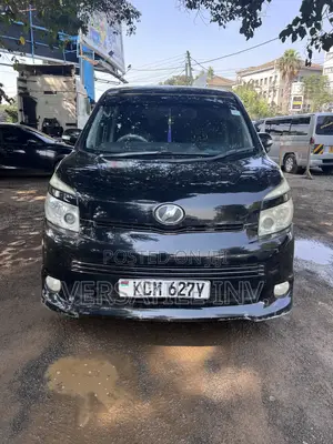 Toyota Noah 2010 Black