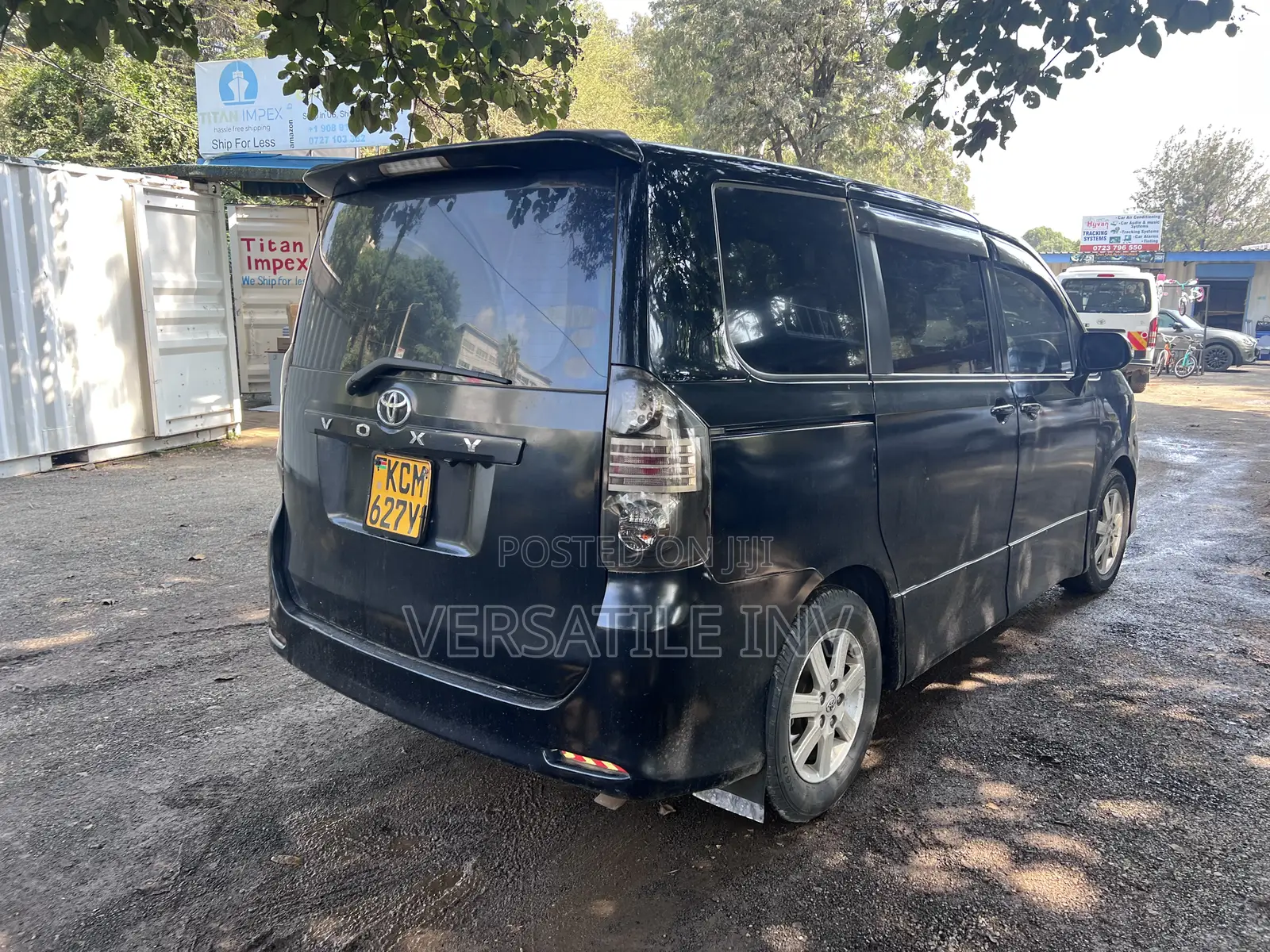Toyota Noah 2010 Black