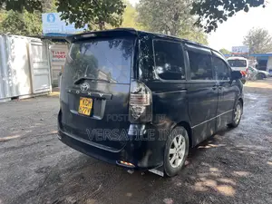 Toyota Noah 2010 Black