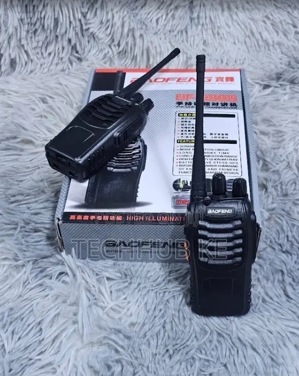 Baofeng Bf-888s Uhf Walkie Talkie Set With Rechargeable Battery