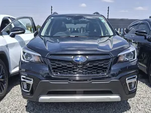 Subaru Forester 2019 Black