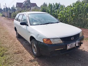 Nissan Advan 2009 White