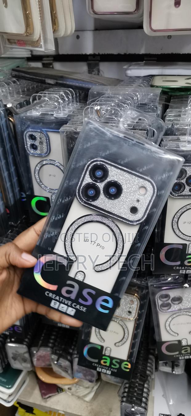 iPhone 17 Pro Sparkling Glitter Case - thumbnail 2