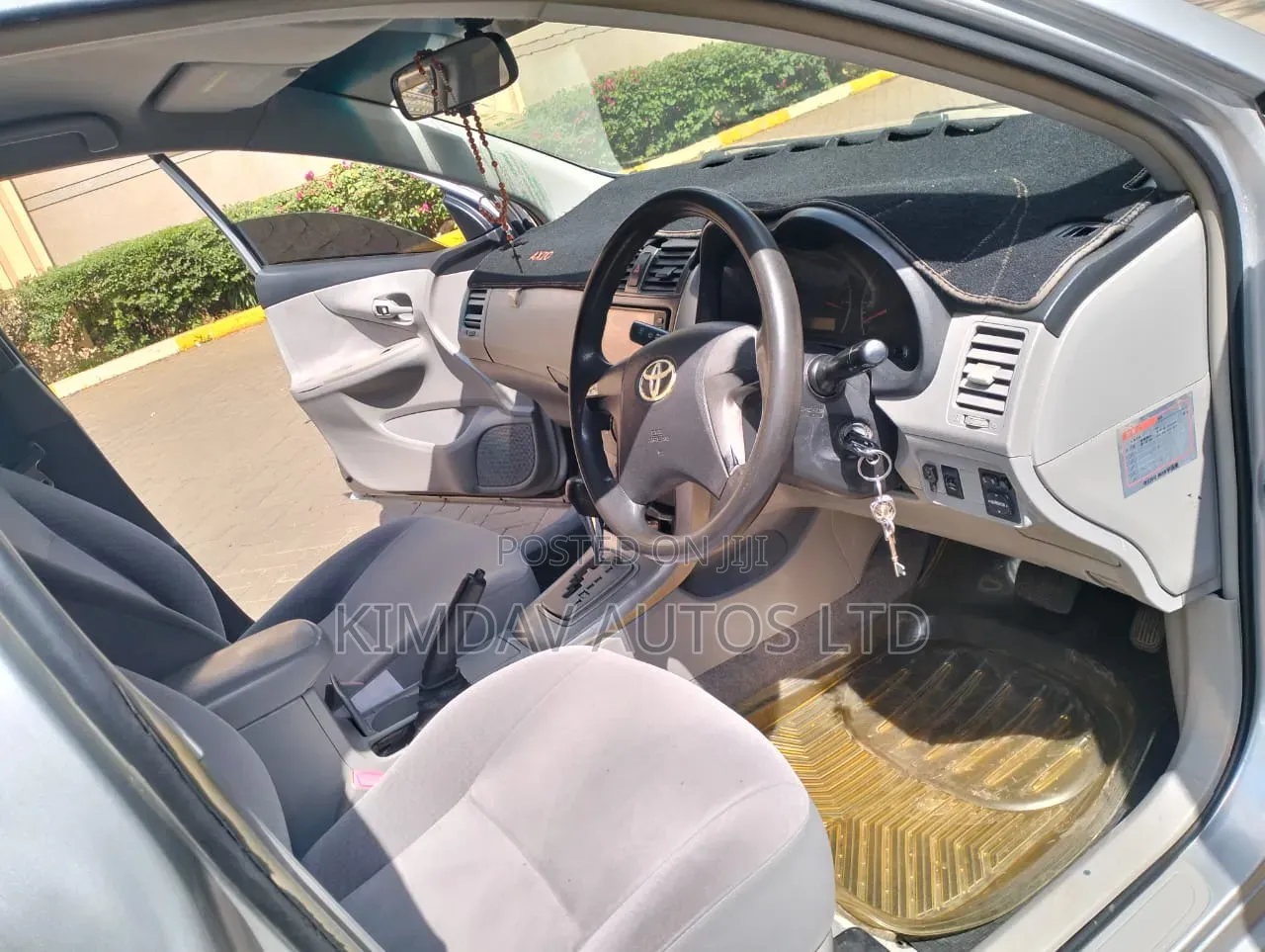 Toyota Axio 2009 Silver