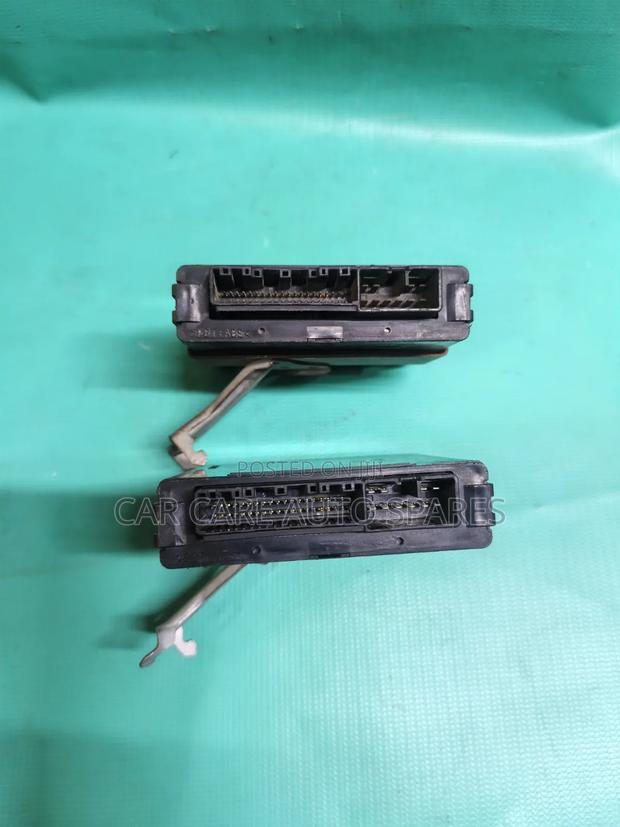 Control Module Toyota Land Cruiser Prado/Lexus - thumbnail 2