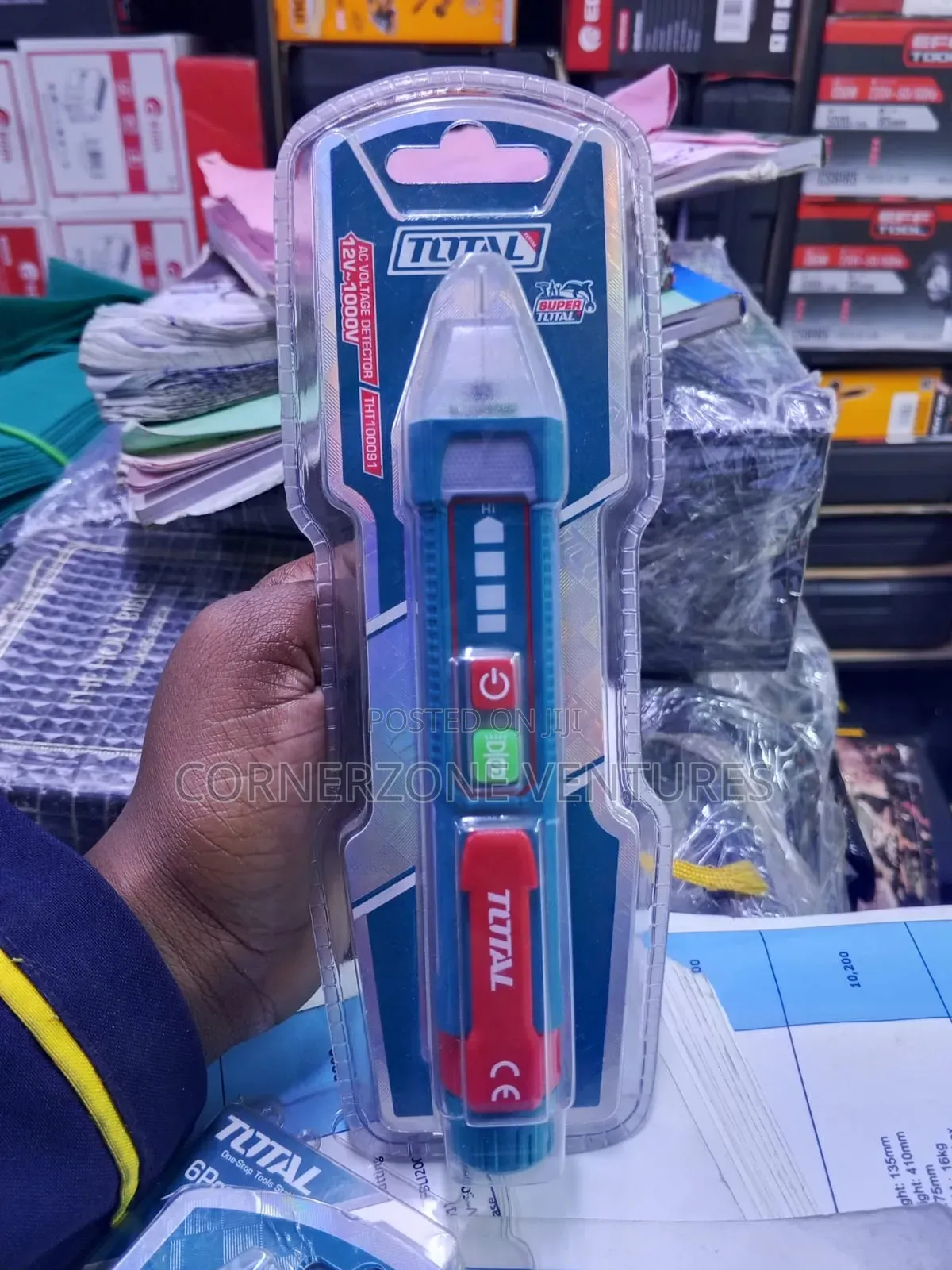 Total Ac Voltage Detector/ Ac Voltage Detector