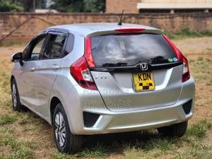 Honda Fit 2016 Silver