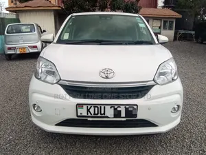 Toyota Passo 1.0 FWD 2018 White
