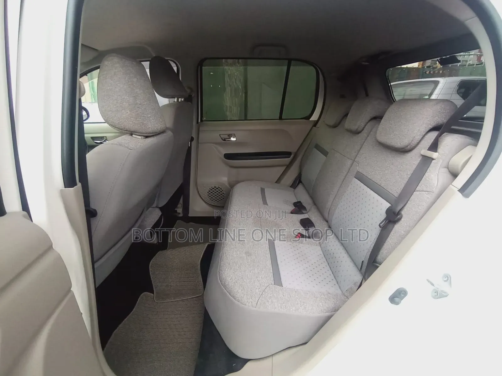 Toyota Passo 1.0 FWD 2018 White