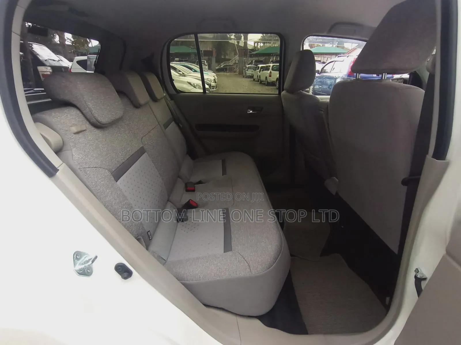 Toyota Passo 1.0 FWD 2018 White