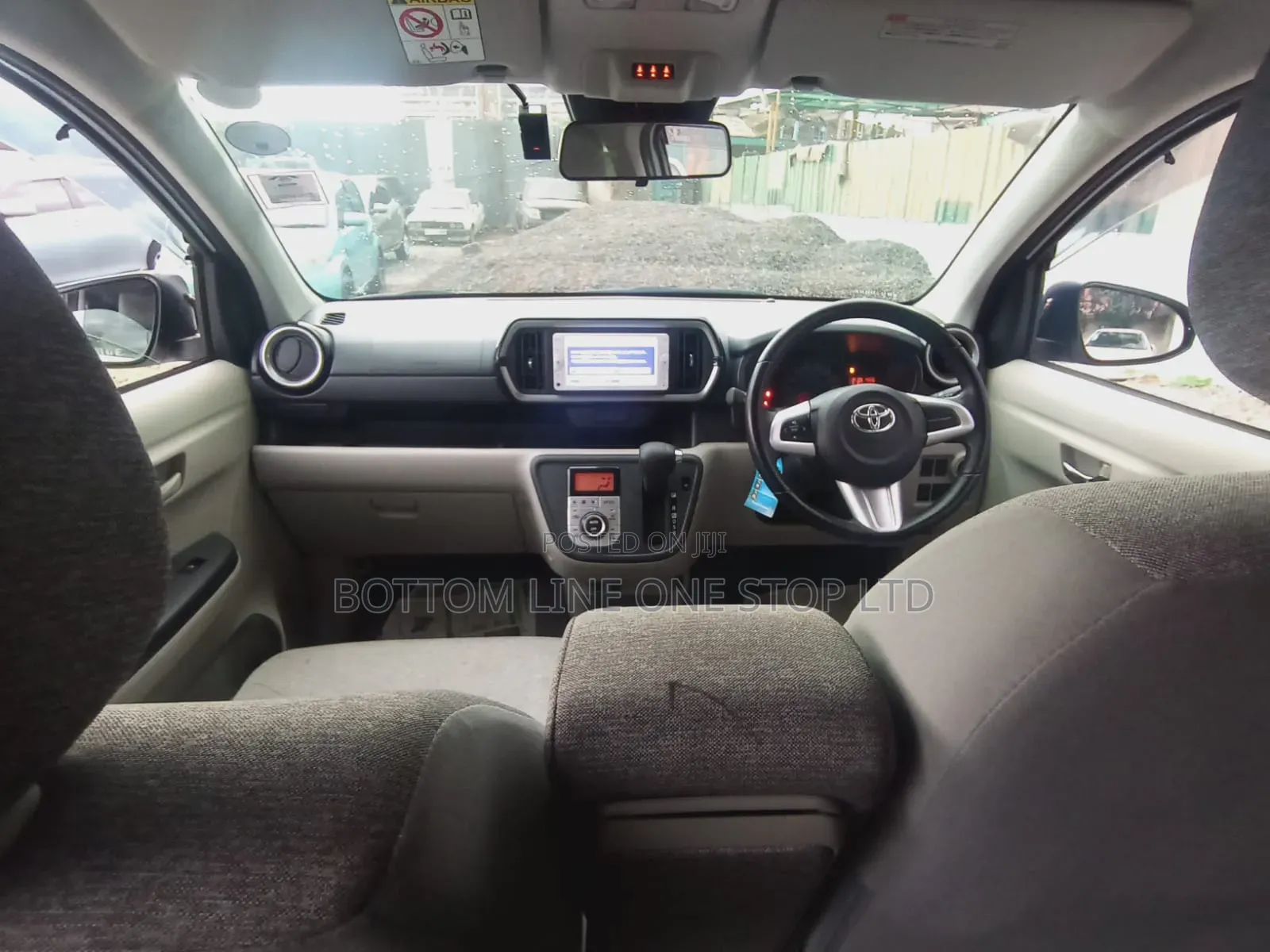 Toyota Passo 1.0 FWD 2018 White