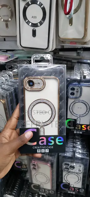 iPhone 16e/Se4 Luxurious Bling Rhinestone Design Case